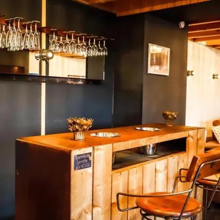 Relais De Zoe Vakantiehuis Gesves